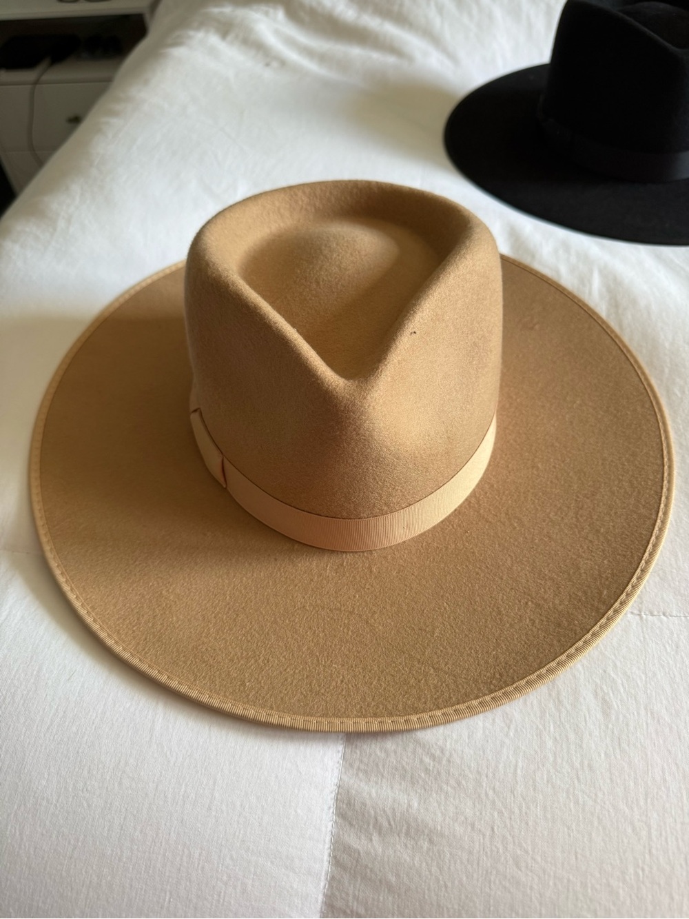 Lack Of Color Rancher in Caramel